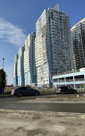 р-н Карасунский ул Автолюбителей 1дк/1 фото