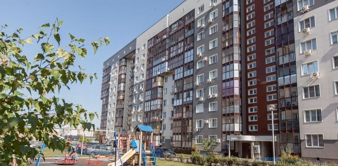 квартира г Тольятти р-н Автозаводский ул 40 лет Победы 43 фото 16