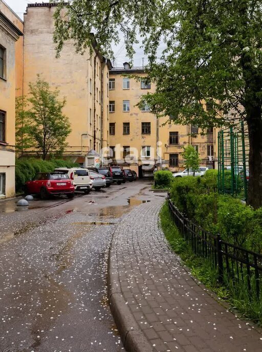 комната г Санкт-Петербург метро Василеостровская Острова ул 18-я линия В.О. 13а фото 3