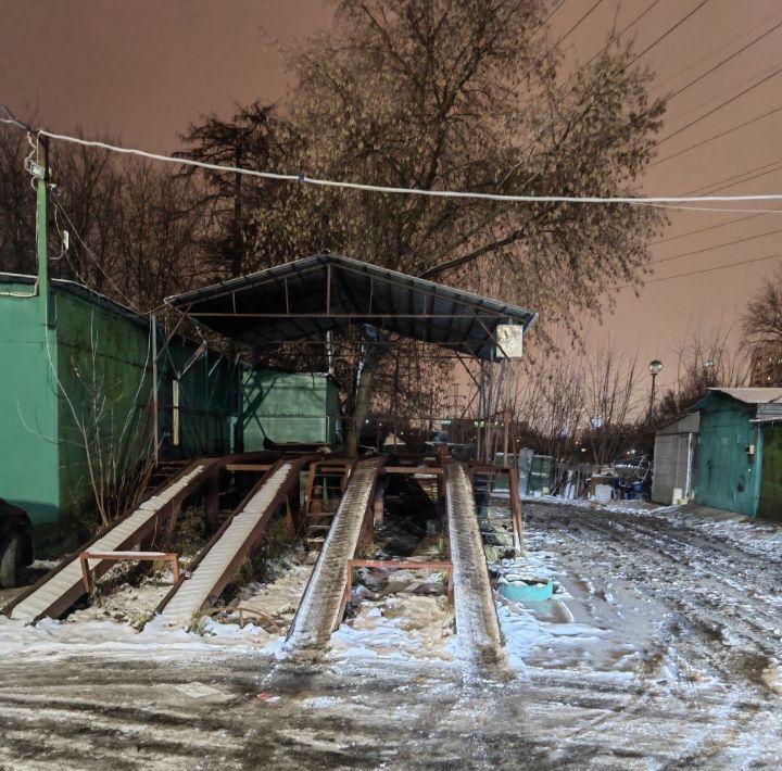 гараж г Москва метро Пионерская ул Малая Филёвская 9 муниципальный округ Фили-Давыдково фото 4