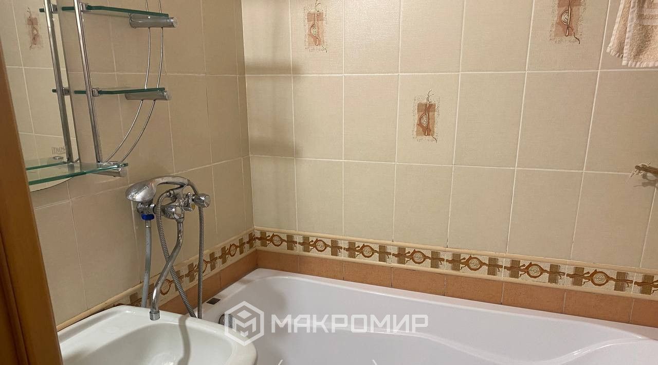 квартира г Челябинск р-н Тракторозаводский ул Мамина 23 фото 6