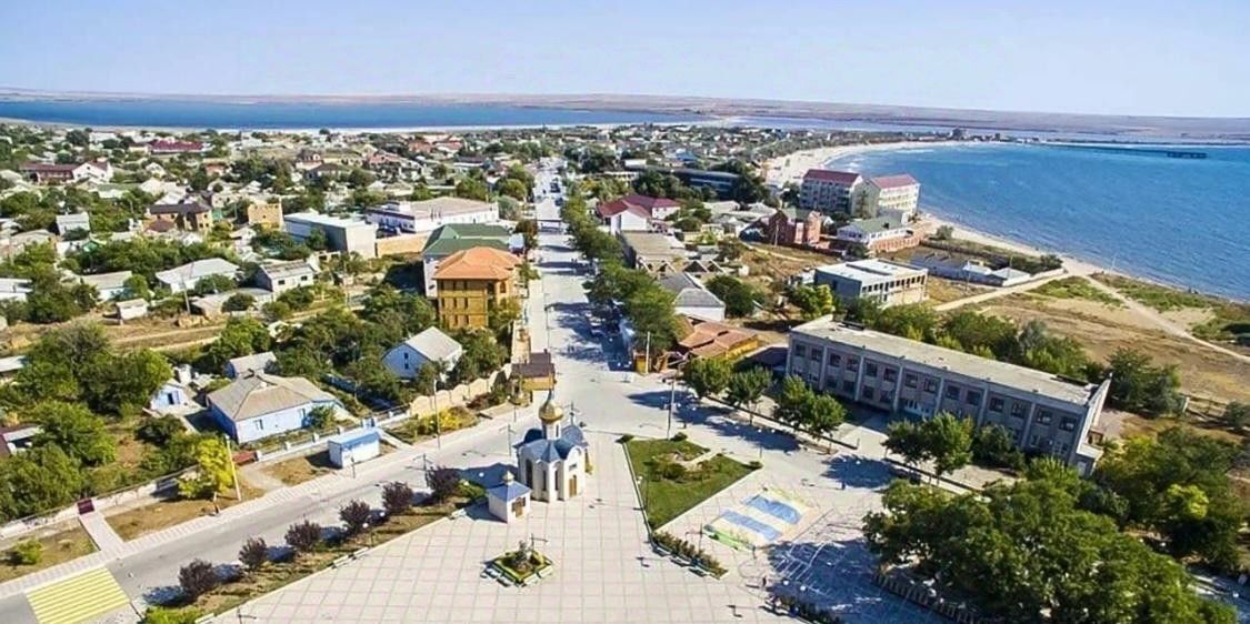 земля р-н Черноморский с Межводное ул Дружбы фото 1