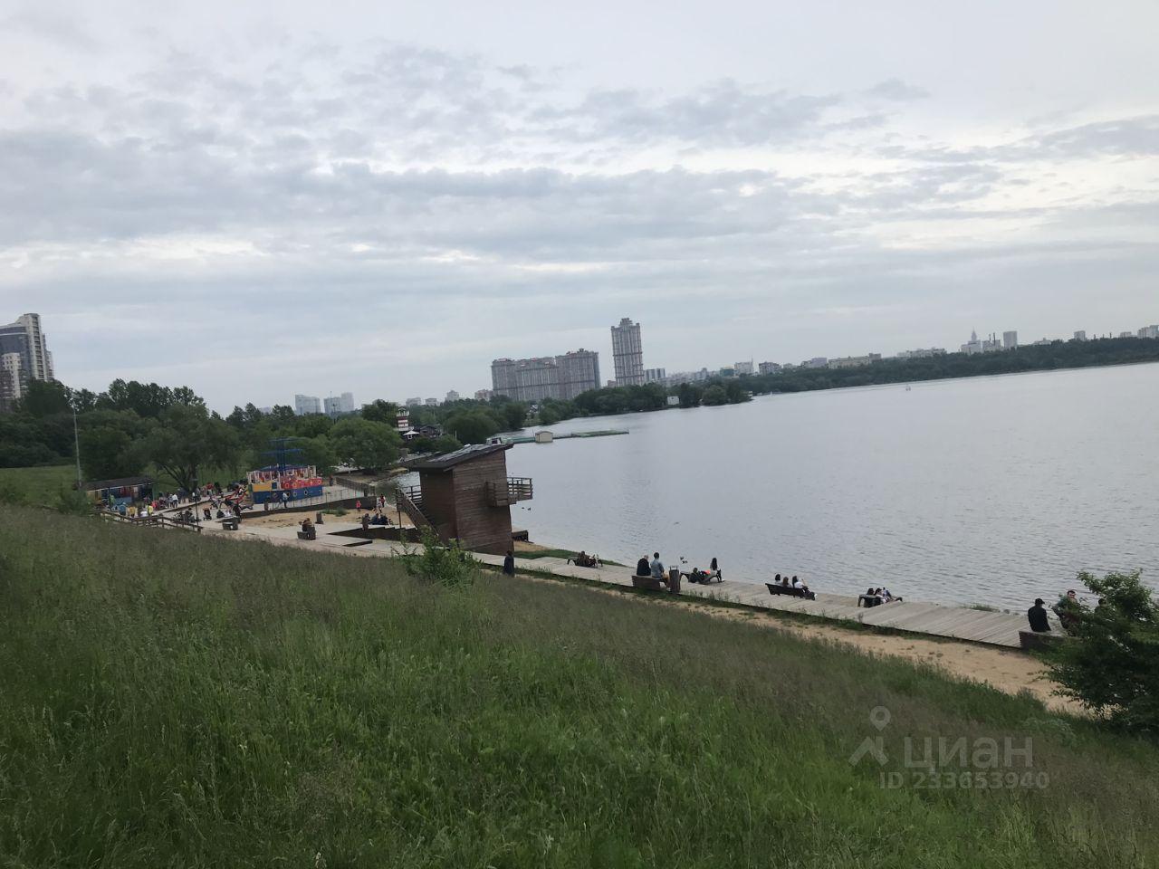 квартира г Москва метро Строгино СЗАО ул Маршала Катукова 13/3 Московская область фото 15