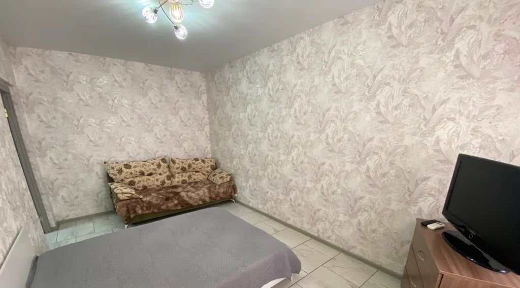 квартира г Таганрог ул Адмирала Крюйса 23/10 фото 6