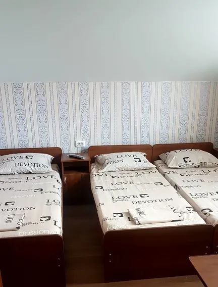 комната г Сочи р-н Адлерский ул Свердлова 37б фото 3