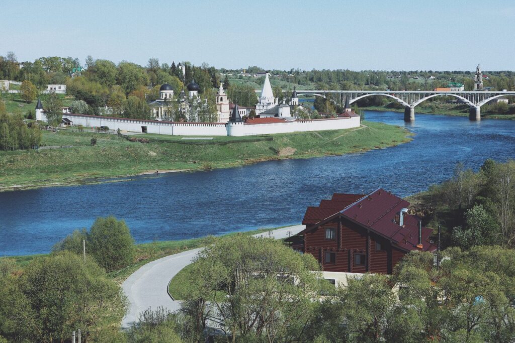 дом р-н Старицкий г Старица ул Река Старченка 7 фото 3