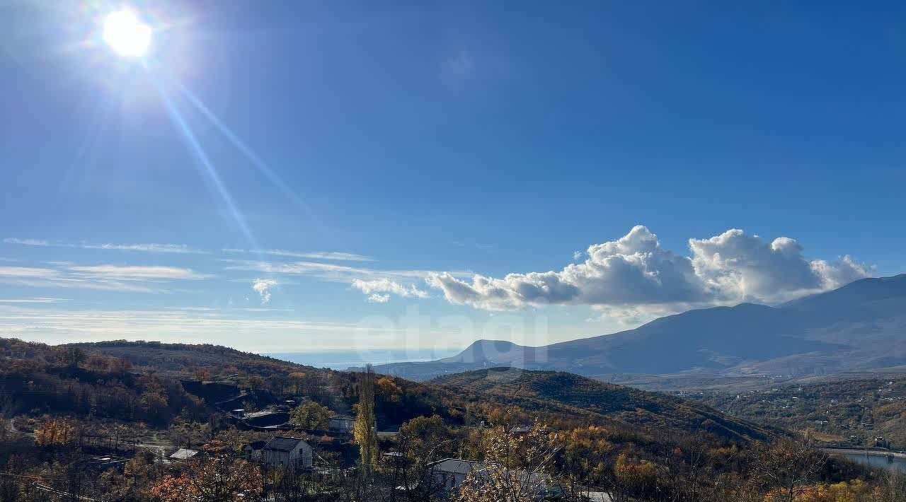 земля г Алушта с Лучистое ул Табачная фото 4