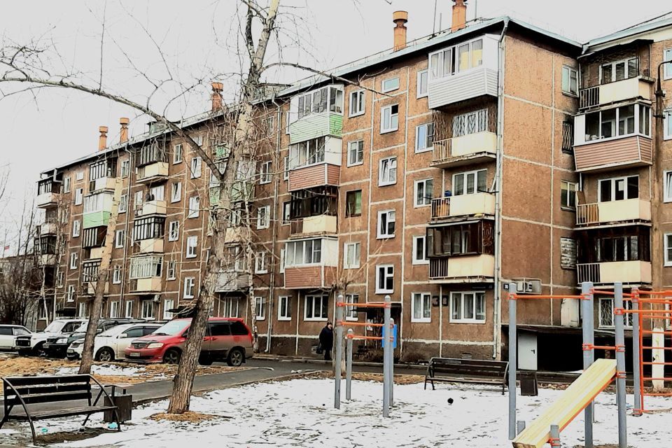 квартира г Братск Комсомольская улица, 30, Братск городской округ фото 1