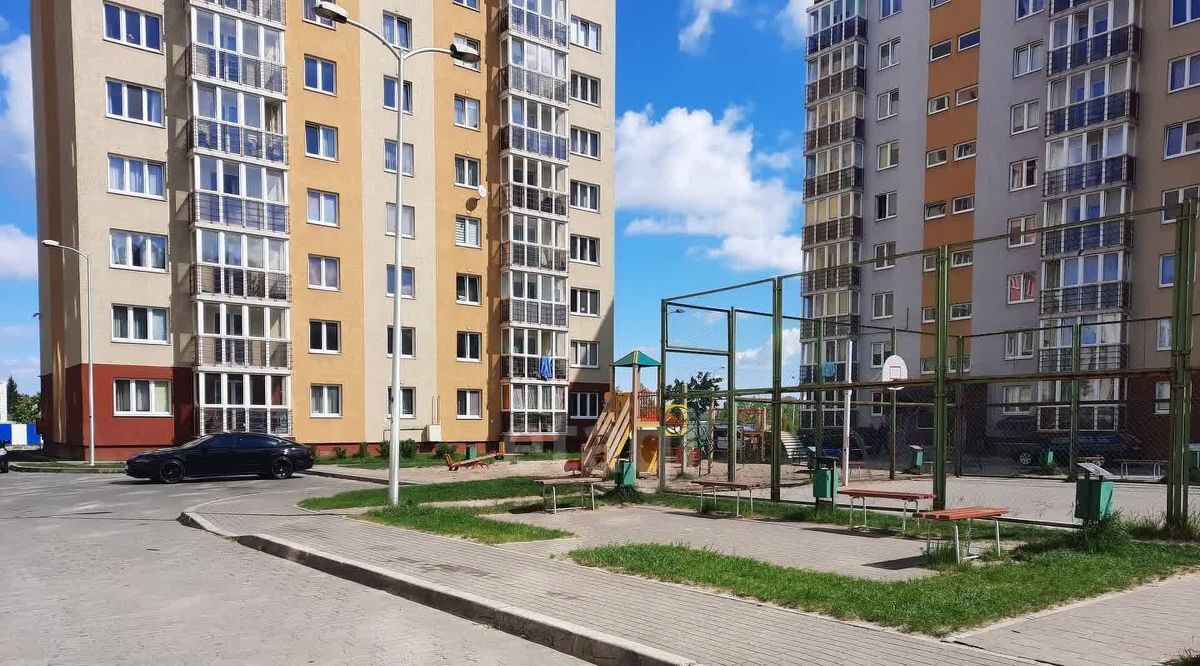 квартира г Калининград р-н Московский ул Левитана 57к/1 фото 1