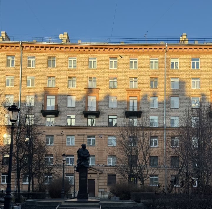 квартира г Санкт-Петербург метро Приморская просп. Средний Васильевского острова, 99/18 фото 15