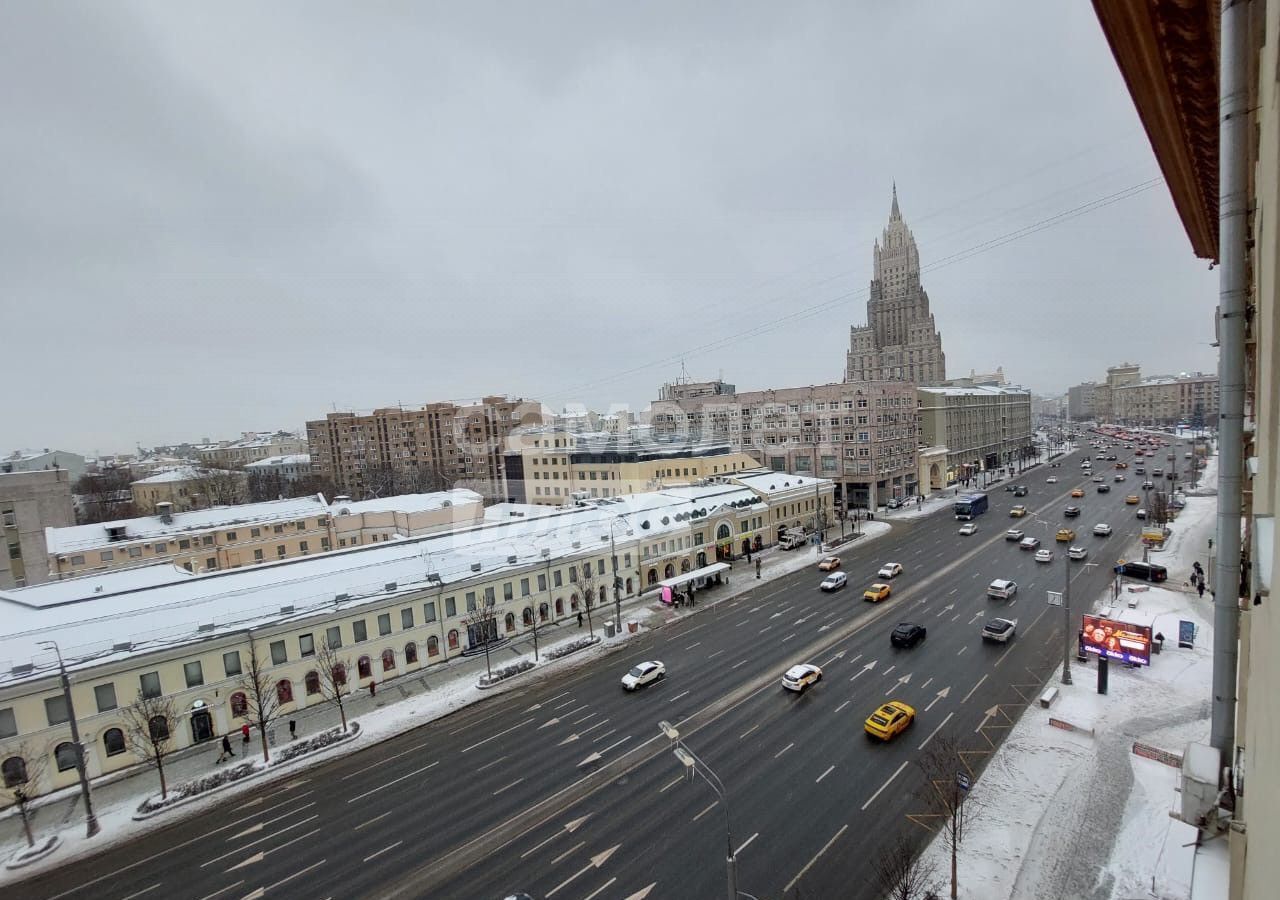 квартира г Москва метро Смоленская пл Смоленская 13/21 муниципальный округ Арбат фото 1