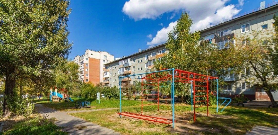 квартира г Омск р-н Центральный ул Багратиона 84 пос. Амурский фото 19