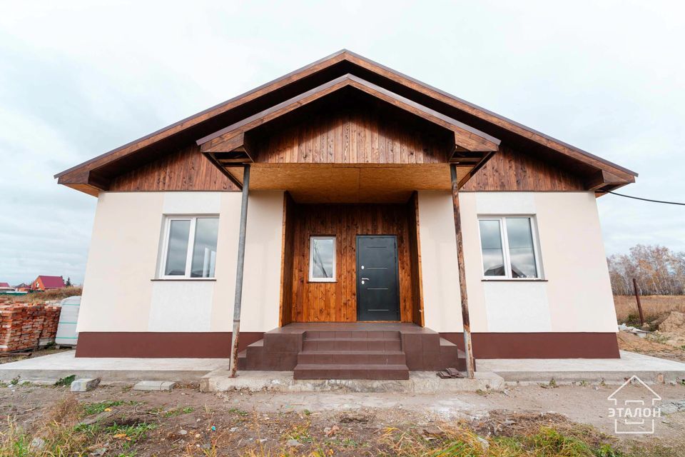 дом р-н Черлакский рп Черлак ул Песчаная 18 Черлакское городское поселение фото 1