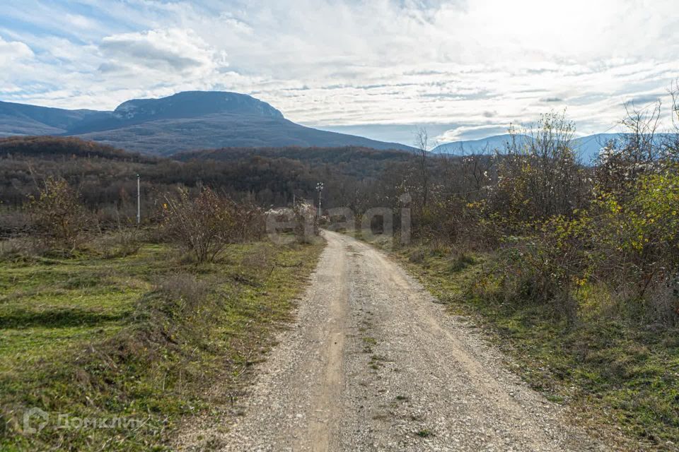 земля р-н Бахчисарайский фото 1