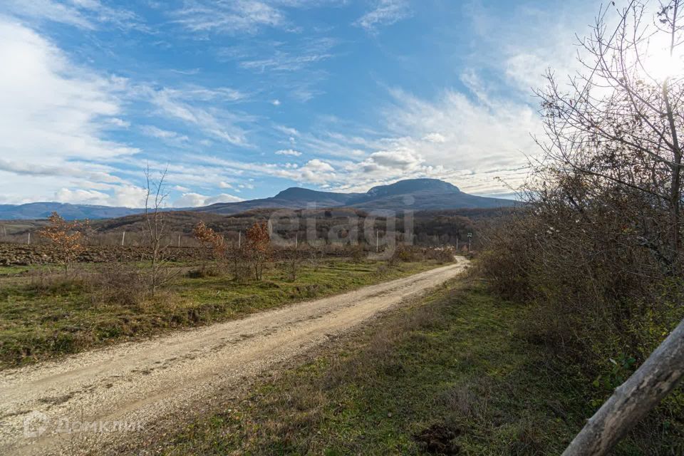 земля р-н Бахчисарайский фото 2