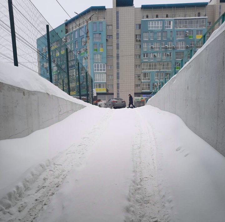 гараж г Уфа р-н Кировский ул Заки Валиди 71 фото 6