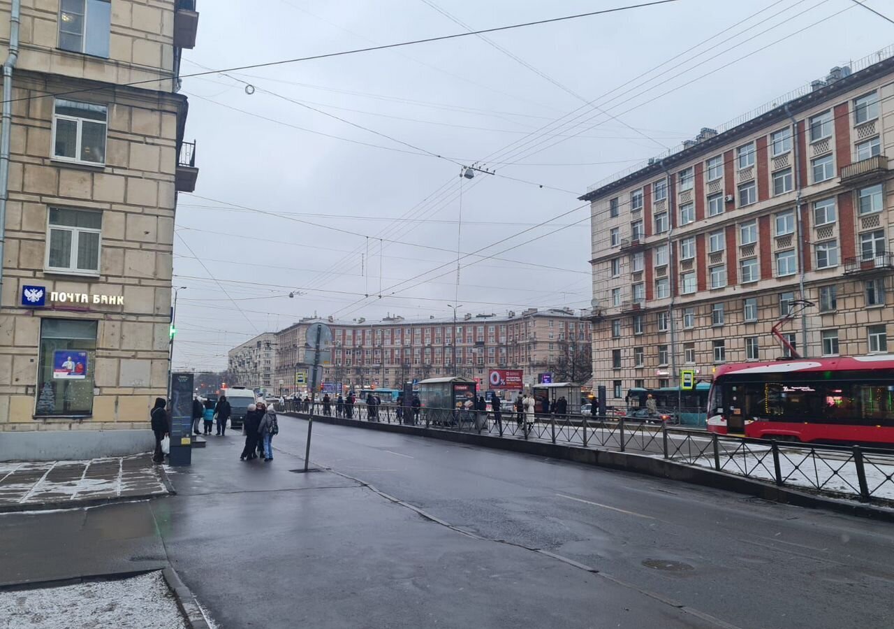 квартира г Санкт-Петербург метро Новочеркасская пр-кт Новочеркасский 45к/2 округ Малая Охта фото 5