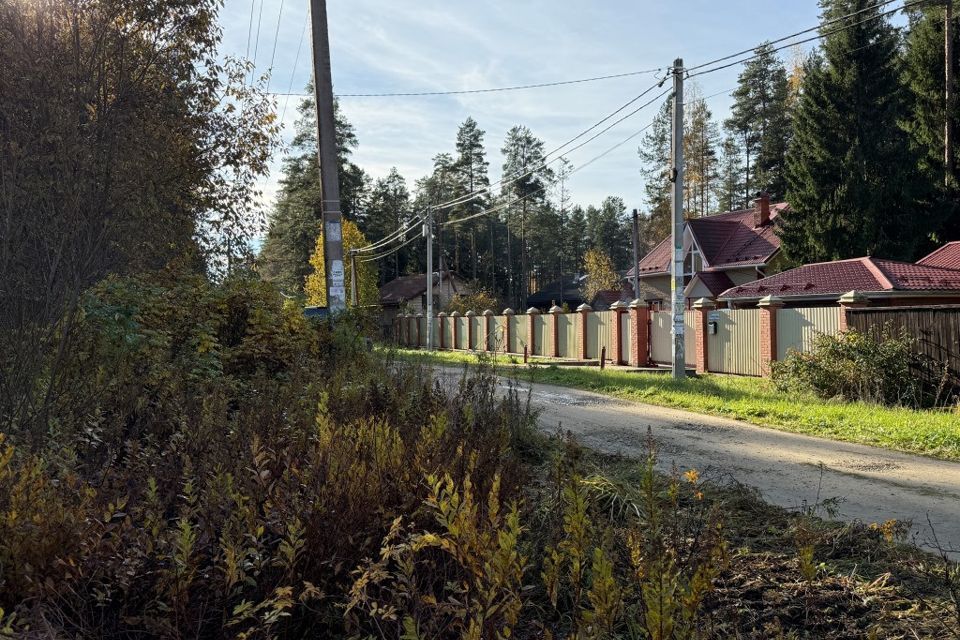 земля р-н Гатчинский городской пос. Вырица фото 3