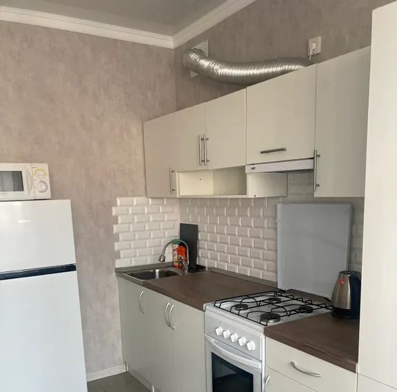 квартира г Ессентуки ул Орджоникидзе 88к/3 фото 15