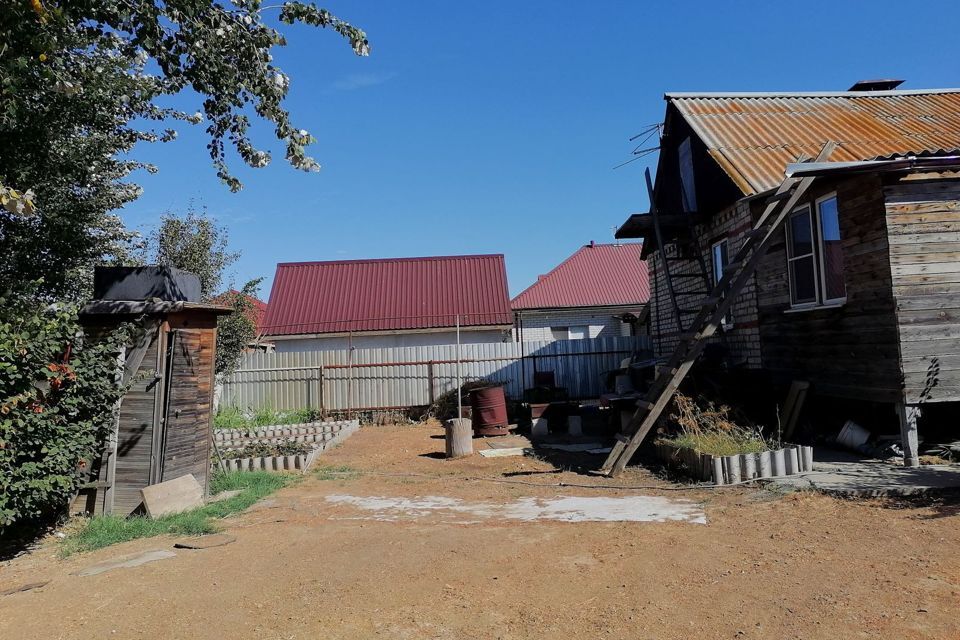 дом г Астрахань р-н Советский ул Ртищевская 33 Астрахань городской округ фото 1