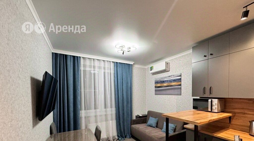 квартира г Краснодар р-н Прикубанский ул Красных Партизан 1/4к 16 фото 2