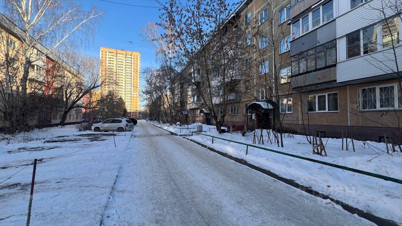 квартира г Новосибирск р-н Дзержинский ул Адриена Лежена 30/1 фото 8