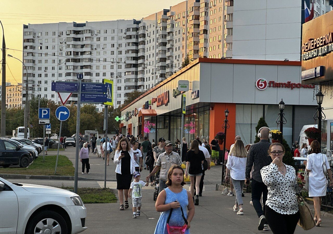 торговое помещение г Москва метро Строгино ул Маршала Катукова 11к/1 муниципальный округ Строгино фото 3