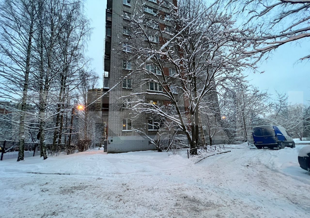 квартира г Санкт-Петербург метро Проспект Ветеранов ул Лёни Голикова 23к/7 фото 1