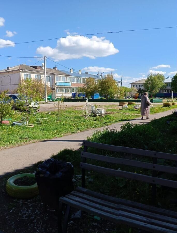 квартира р-н Чердаклинский рп Чердаклы Чердаклинское городское поселение, 2-й мкр-н, 15 фото 8