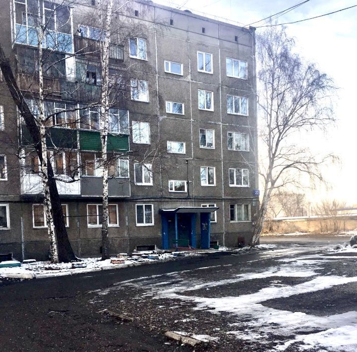 квартира г Саяногорск мкр Заводской 22 фото 1