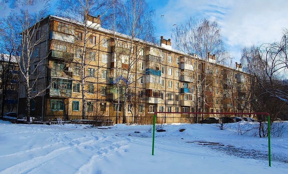 квартира г Казань р-н Московский Яшьлек ул Шамиля Усманова 31 фото 1