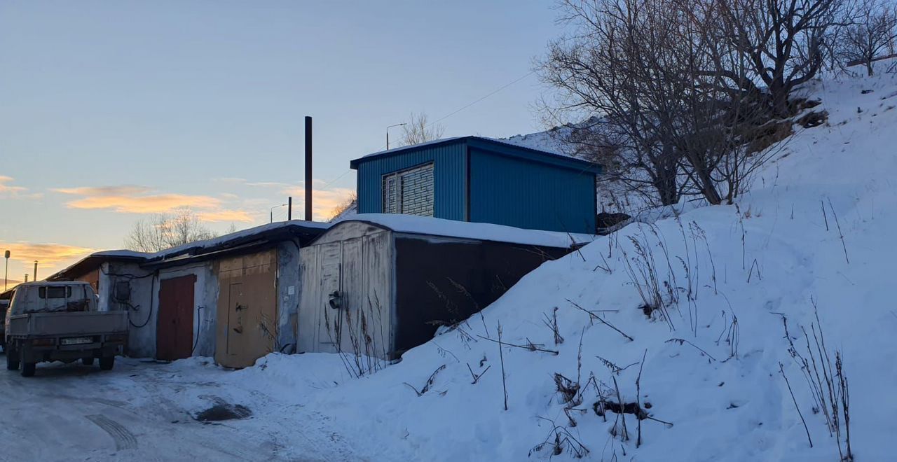 гараж г Петропавловск-Камчатский ул Молчанова фото 1