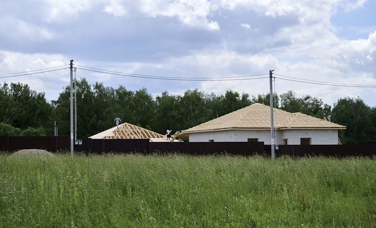 земля городской округ Чехов 48 км, коттеджный пос. Черешневый лес, Симферопольское шоссе фото 11