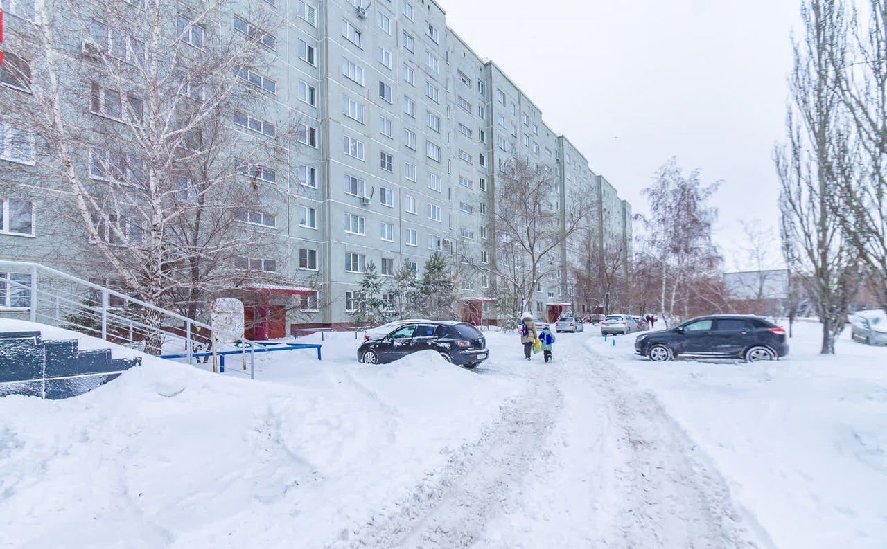 квартира г Омск р-н Центральный ул 33-я Северная 122 фото 33