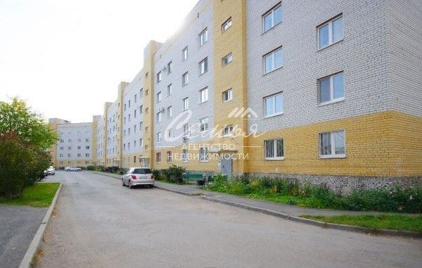 квартира г Заводоуковск ул Заводская 9г Заводоуковский городской округ фото 2