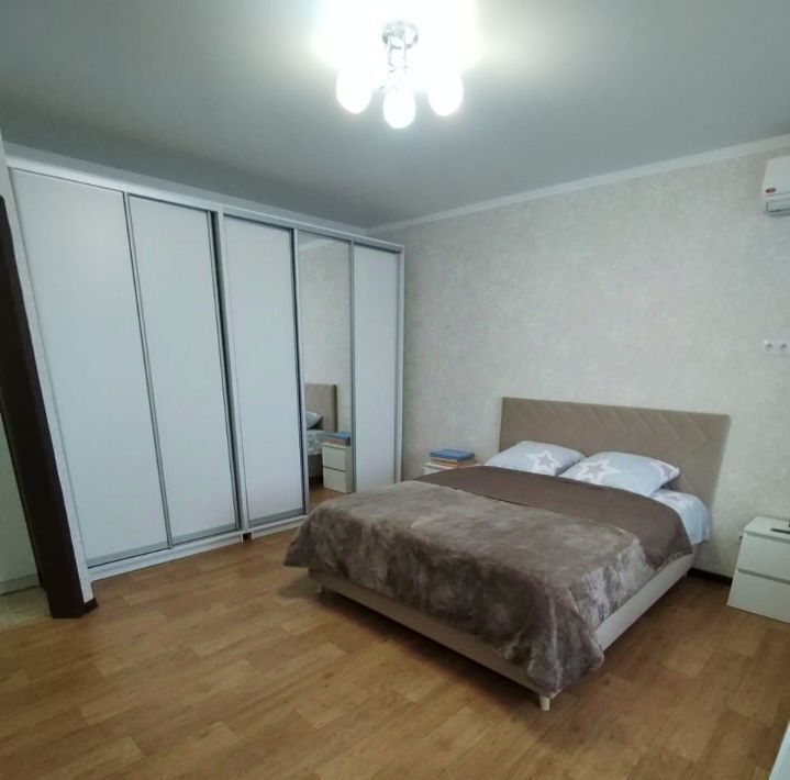 квартира г Элиста 10-й микрорайон 120к 2 фото 2