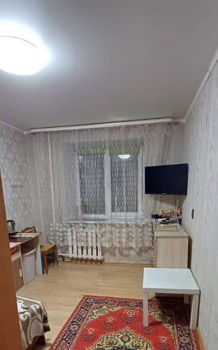 комната г Омск р-н Кировский ул Дмитриева 5/3 фото 1