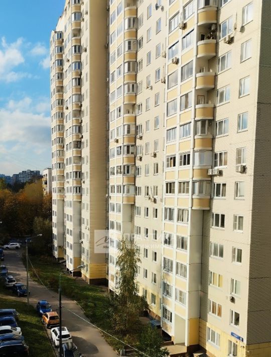 квартира г Москва метро Молодежная ш Рублёвское 95К 1 фото 2