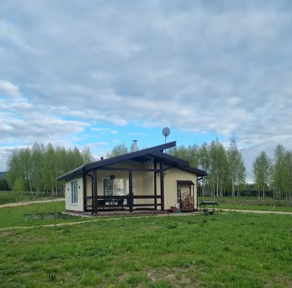 дом городской округ Волоколамский д Чередово ул Озерная 13 фото 1