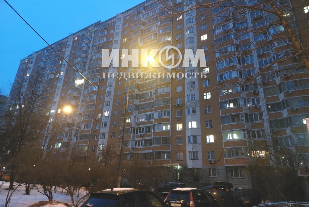 квартира г Москва метро Севастопольская ул Ялтинская 10к/1 фото 16