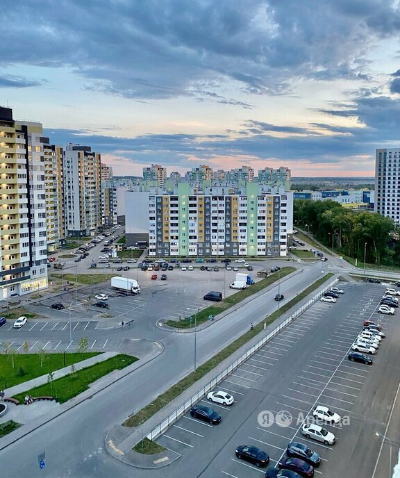 квартира р-н Волжский п Придорожный Южный Город Спортивная, Город, Губернаторская улица, 65 фото 2