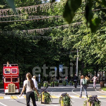 квартира г Москва метро Рижская ул Сокольнический Вал 1 фото 1