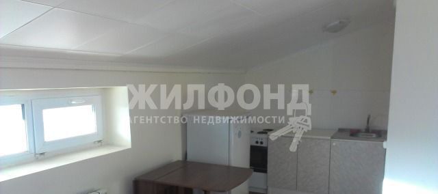 квартира г Новосибирск р-н Кировский ул Рубежная 2/2 фото 2