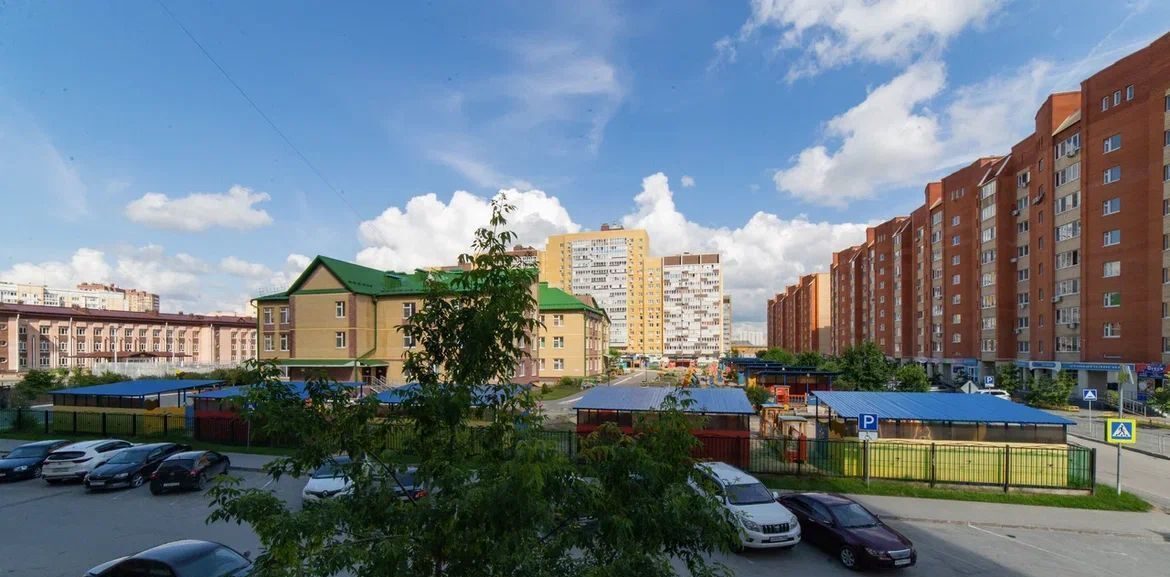 квартира г Тюмень р-н Центральный ул Муравленко 35 фото 19