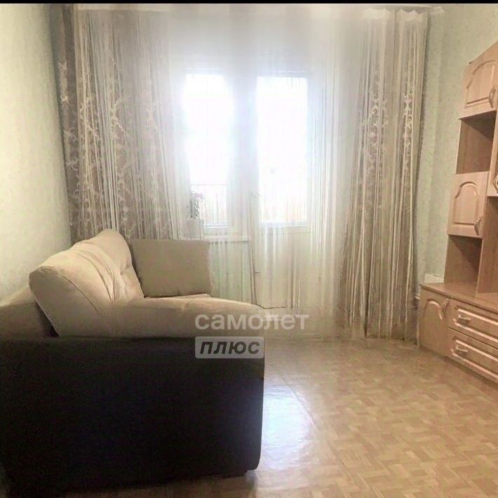 квартира г Тольятти р-н Автозаводский б-р Рябиновый 3 20-й кв-л фото 2