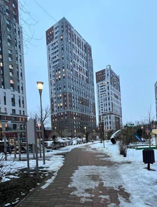 квартира г Москва п Сосенское п Коммунарка ул Фитарёвская 19к/1 метро Ольховая фото 7