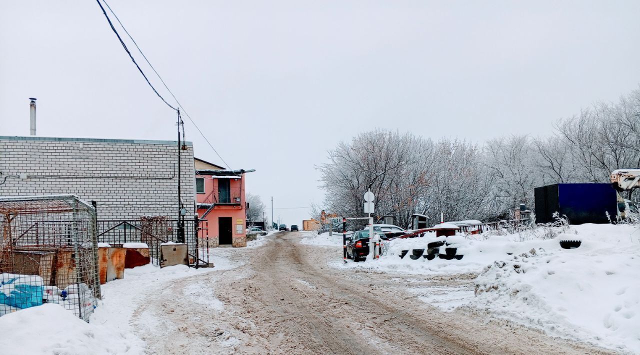 гараж г Саратов р-н Волжский ул Усть-Курдюмская 1в фото 5