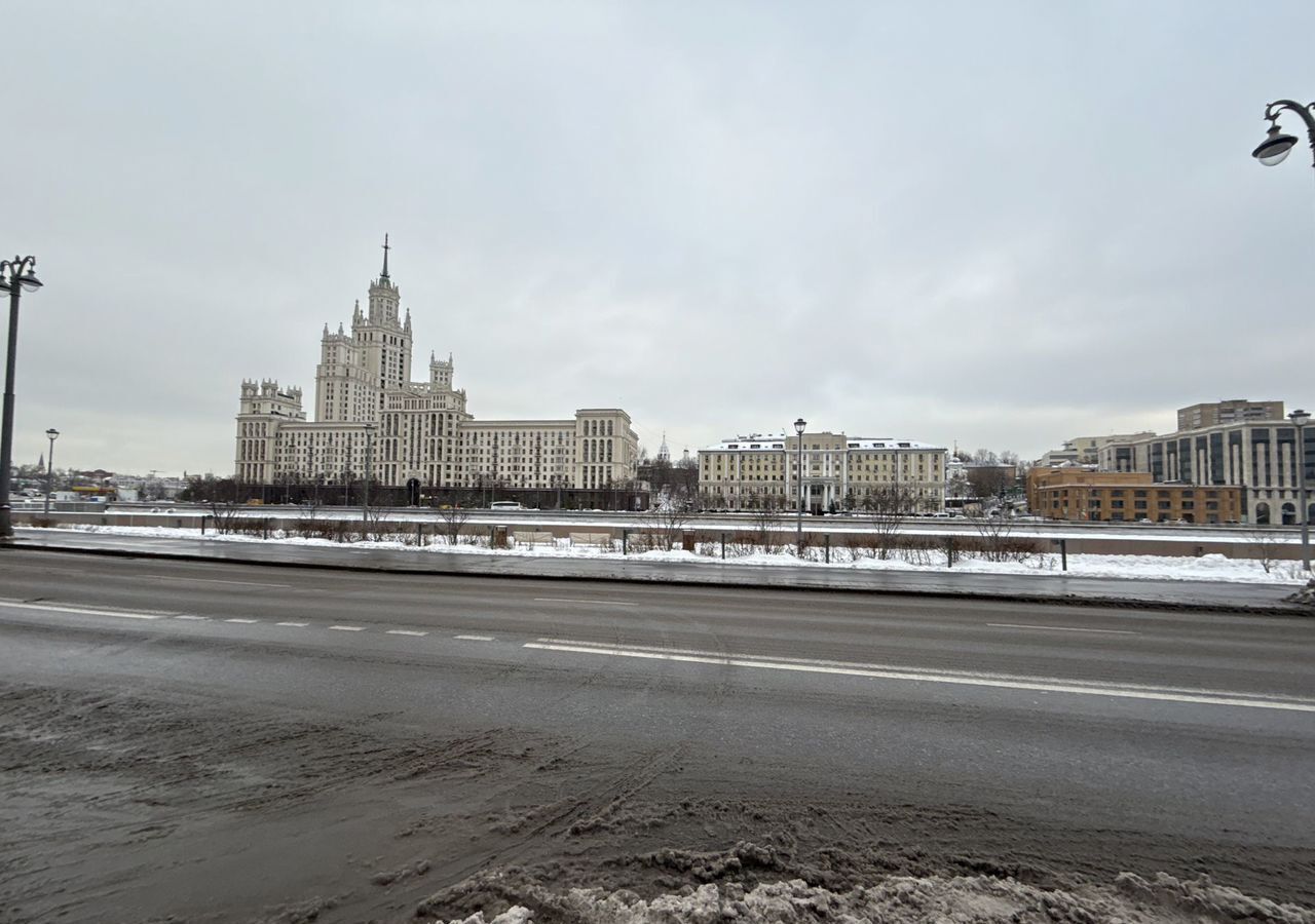 квартира г Москва метро Новокузнецкая наб Космодамианская 4/22а муниципальный округ Замоскворечье фото 5