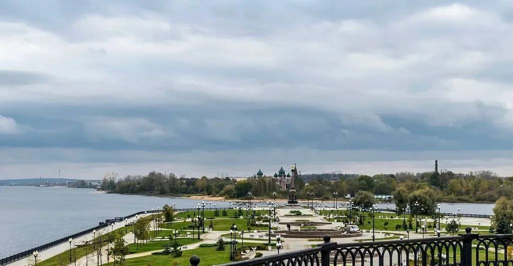 квартира г Ярославль р-н Кировский наб Волжская 61 фото 37