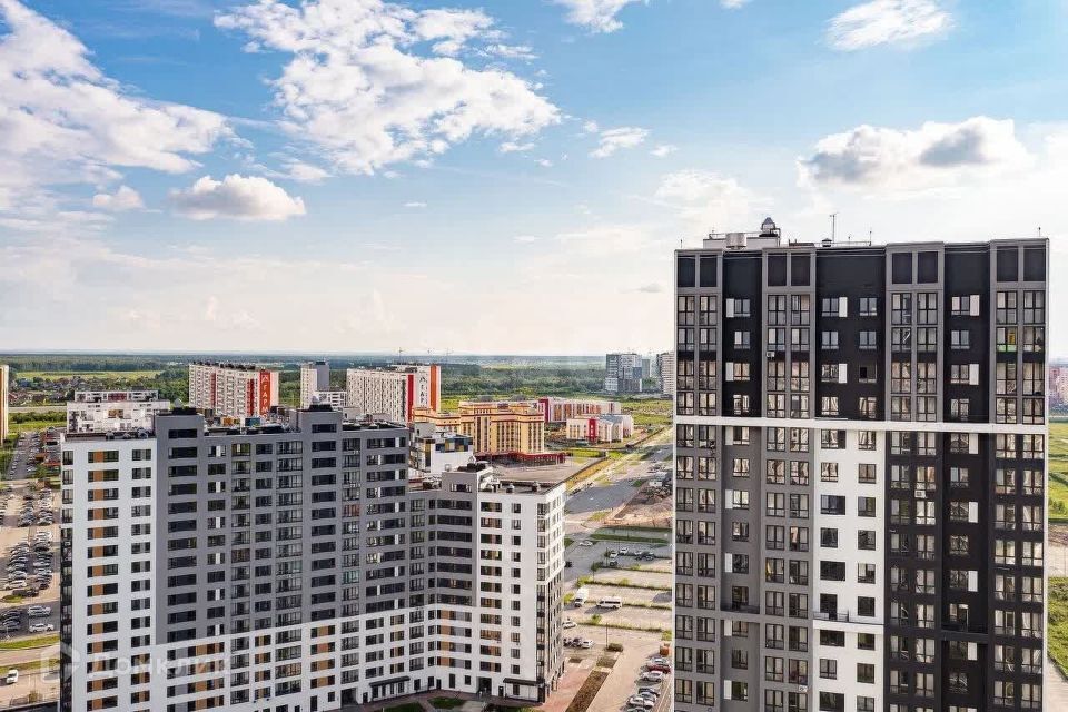 квартира г Тюмень ул Фармана Салманова 15 Тюмень городской округ фото 1